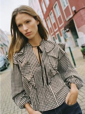 Gingham Ruffle Tie-Neck Blouse in Brown & Cream